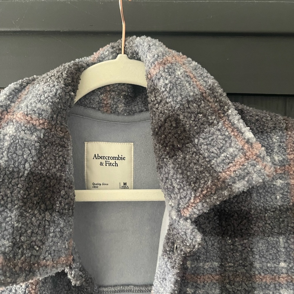 A&F Plaid Button-Up Fleece Shacket - Picture 2 of 3